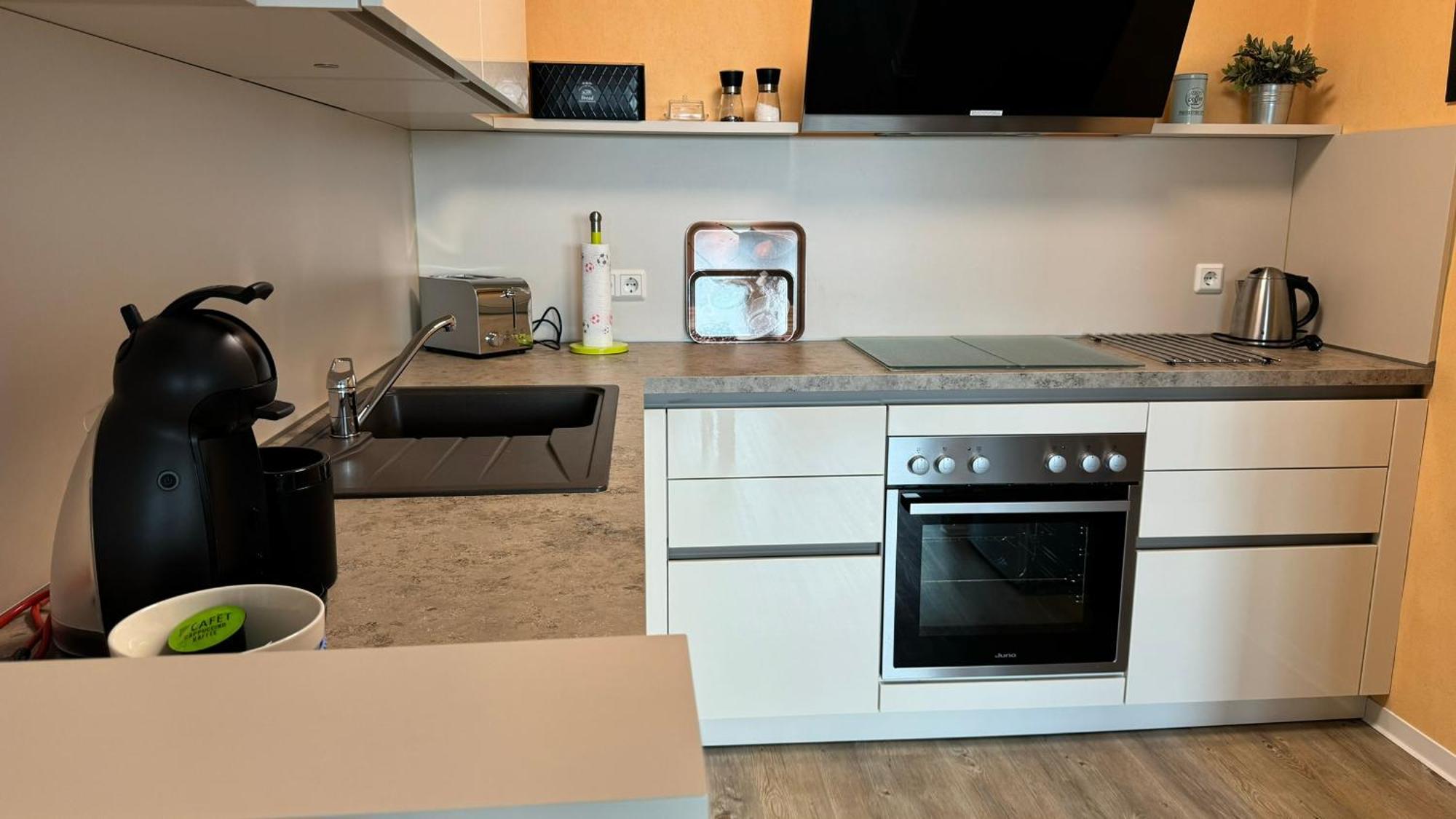 Ferienwohnung Emma Бремергафен Екстер'єр фото